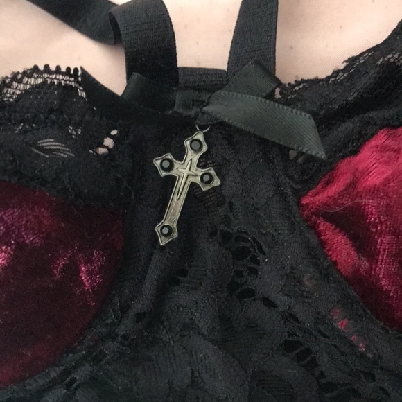 Kill star lingerie set. - Picture 7 of 9